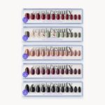 Herbstdatum Nagelset aufdrücken