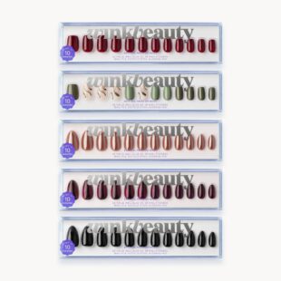 Herbstdatum Nagelset aufdrücken